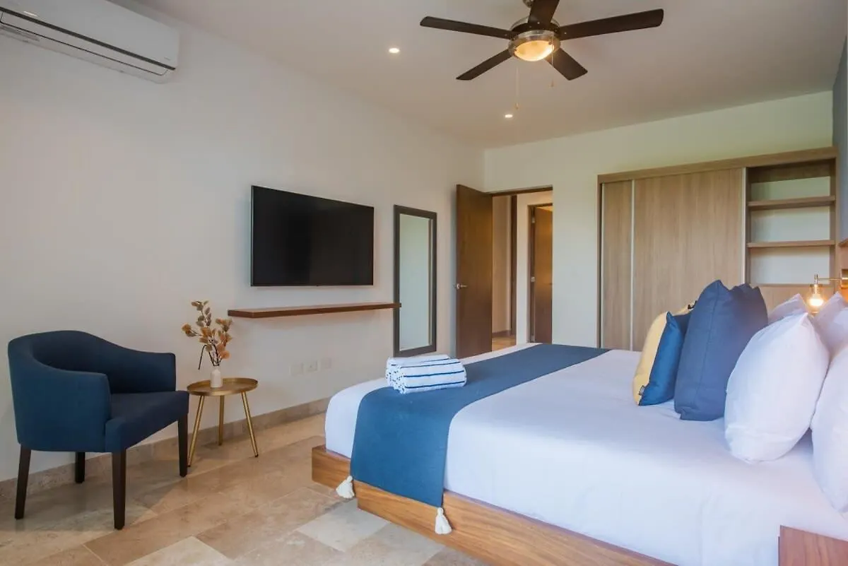 New Condo Roof Pool With Gym And Wifi Near 5Th Half Blk Kids Ok Playa del Carmen Vakantiehuis